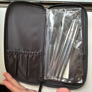 Mary Kay essentials brush kit New